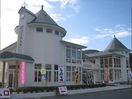 河津桜観光交流館　 館内　桜キッチン